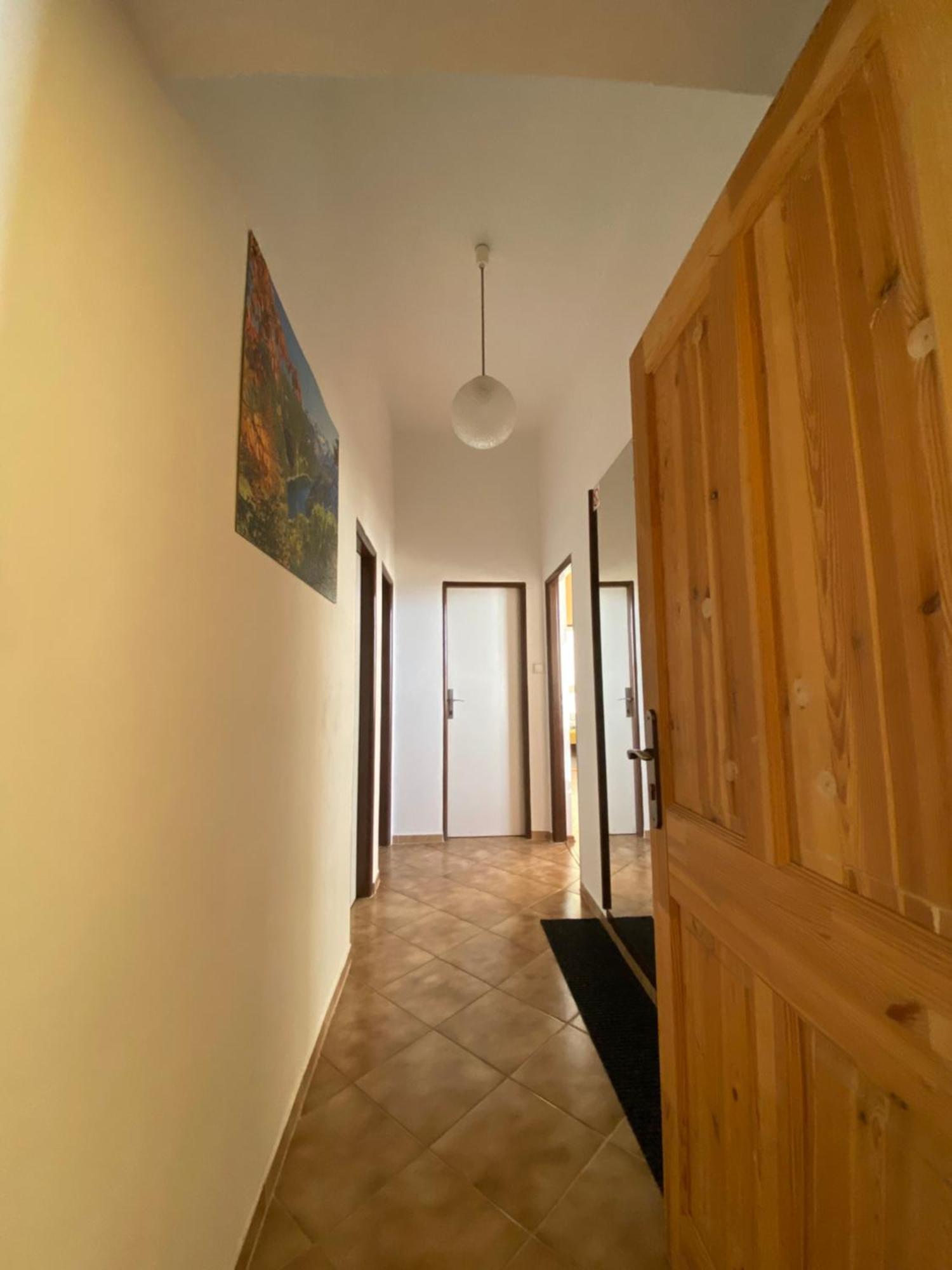 Apartman Na Bohdasine Cerveny Kostelec Exterior photo